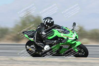 media/Oct-02-2025-Racers Edge (Thu) [[2c91cb6ab3]]/3-B Group/Session 5-Turn 3 Inside Pans (2pm)/